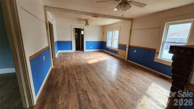 3490 US 70 Highway E, Marion, NC 28752