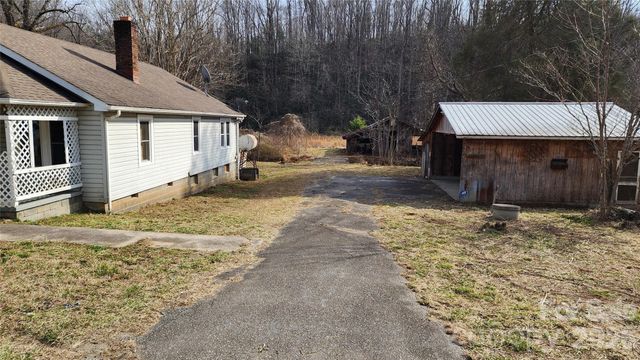 3490 US 70 Highway E, Marion, NC 28752