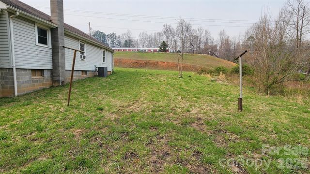3490 US 70 Highway E, Marion, NC 28752