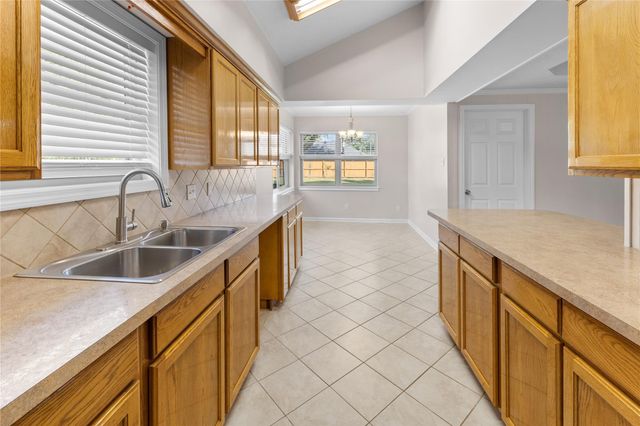2117 Whatley Drive, Deer Park, TX 77536
