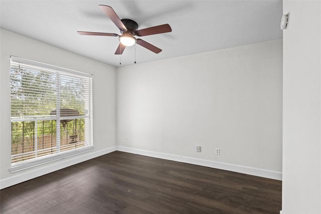 3900 Woodchase Drive 162, Houston, TX 77042