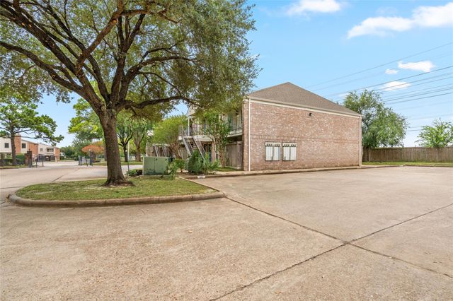 3900 Woodchase Drive 162, Houston, TX 77042
