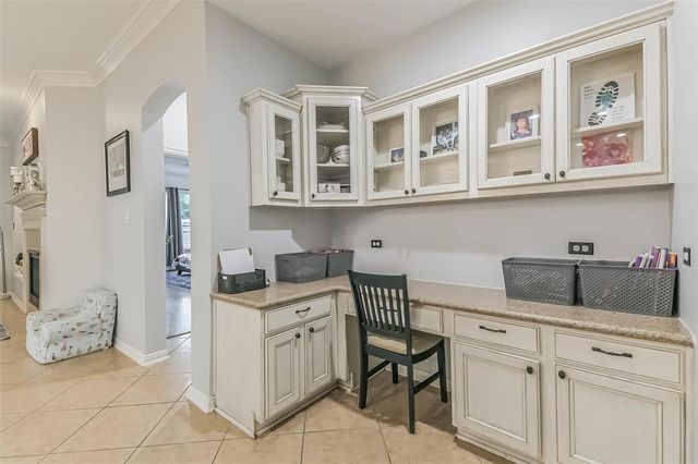 67 W Frontera Circle, Spring, TX 77382