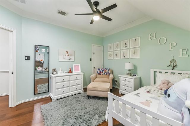 67 W Frontera Circle, Spring, TX 77382