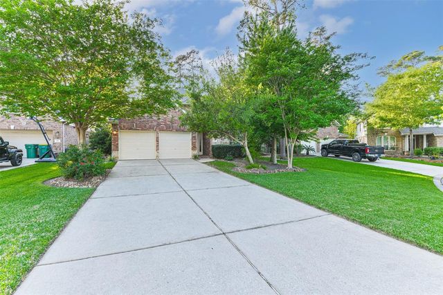 67 W Frontera Circle, Spring, TX 77382