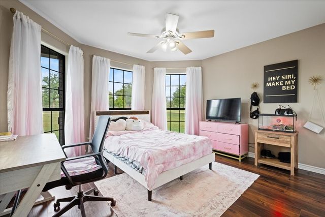719 Private Road 897, Stephenville, TX 76401
