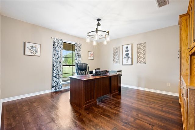 719 Private Road 897, Stephenville, TX 76401