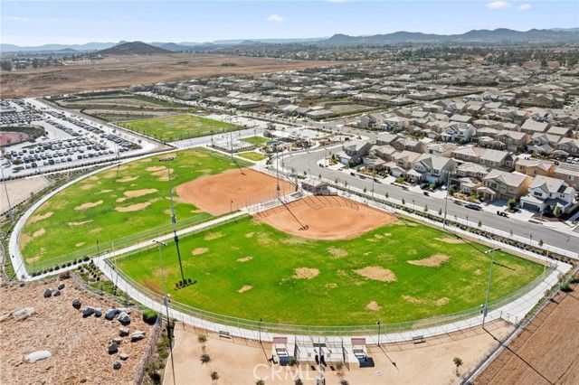 32085 Deardoff Street, Menifee, CA 92584