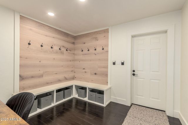 1935 E COOLIDGE Street, Phoenix, AZ 85016