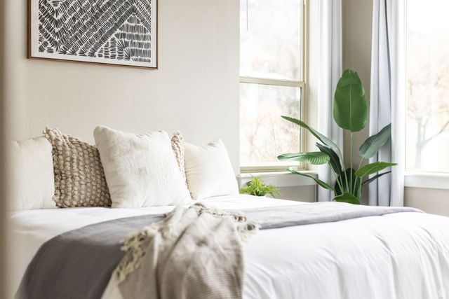 294 E 875 S, Providence, UT 84332