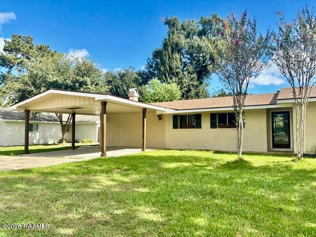 209 Karen Drive, Lafayette, LA 70503