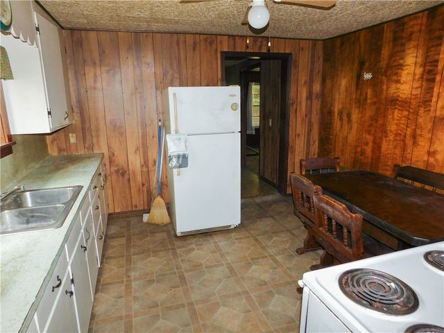 91 NC 8510, Deer, AR 72628