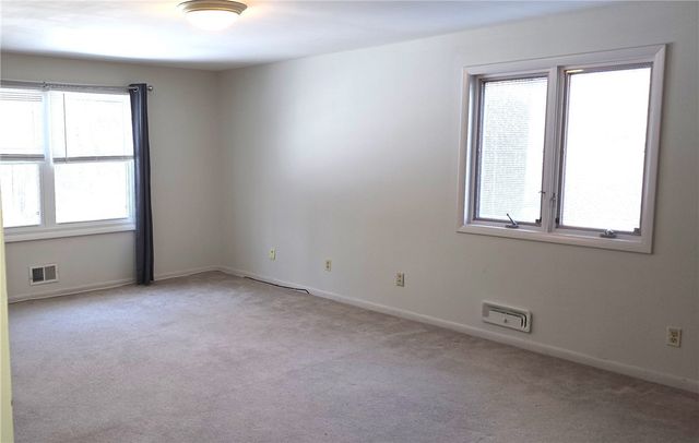 39 Wendover Road, Brighton, NY 14610