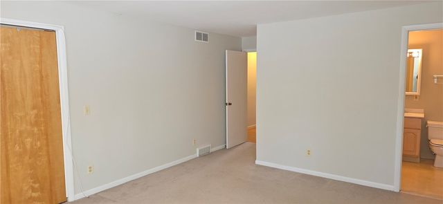 39 Wendover Road, Brighton, NY 14610