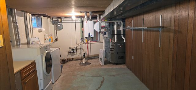 39 Wendover Road, Brighton, NY 14610