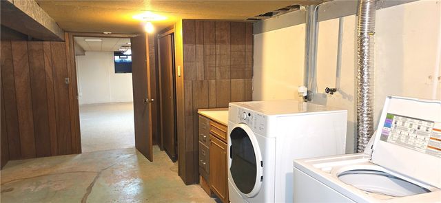 39 Wendover Road, Brighton, NY 14610