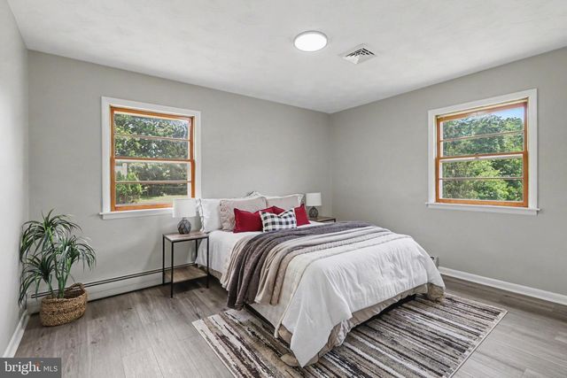 6821 SPRING RD, Shermans Dale, PA 17090