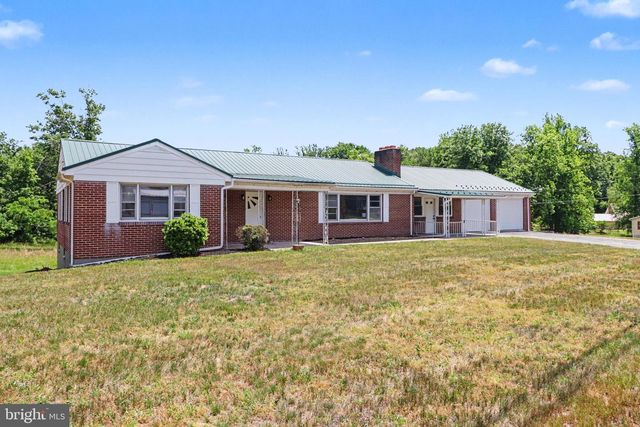 6821 SPRING RD, Shermans Dale, PA 17090