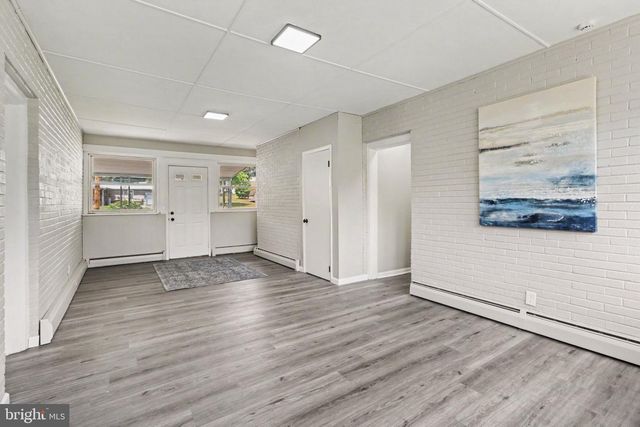 6821 SPRING RD, Shermans Dale, PA 17090