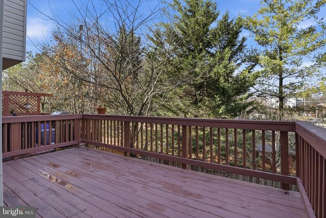 6203 ABBOTTSBURY ROW, Alexandria, VA 22315