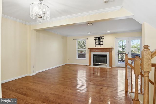 6203 ABBOTTSBURY ROW, Alexandria, VA 22315