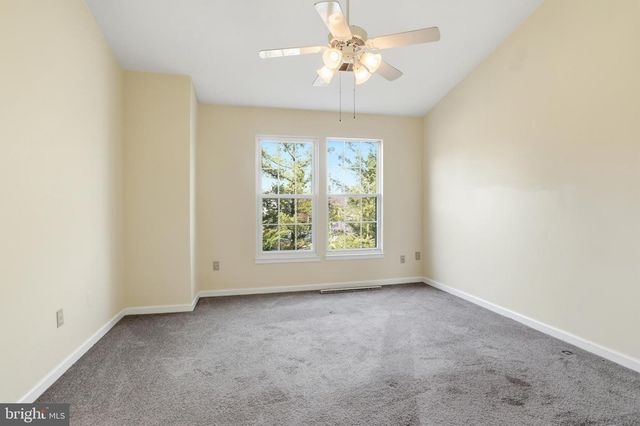 6203 ABBOTTSBURY ROW, Alexandria, VA 22315