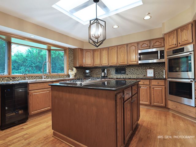 26639 N Longmeadow Circle, Mundelein, IL 60060