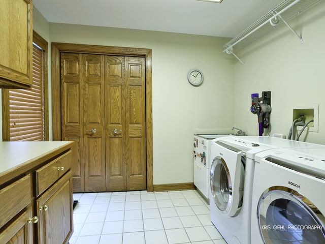 26639 N Longmeadow Circle, Mundelein, IL 60060