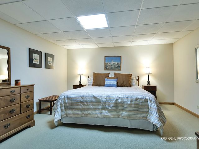 26639 N Longmeadow Circle, Mundelein, IL 60060