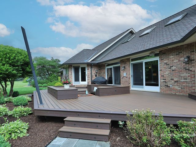 26639 N Longmeadow Circle, Mundelein, IL 60060