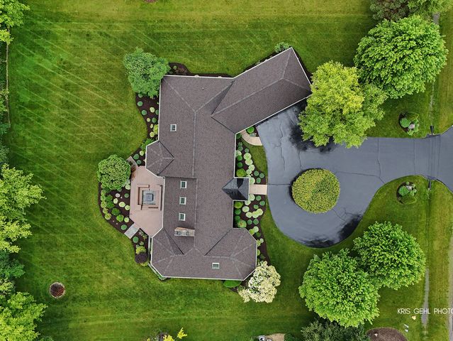 26639 N Longmeadow Circle, Mundelein, IL 60060