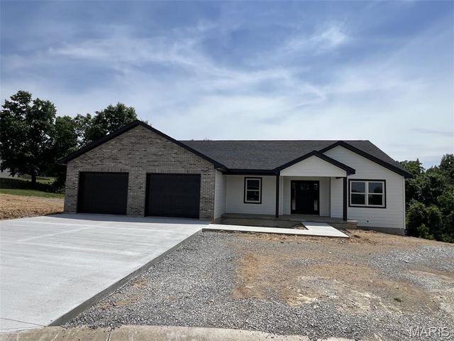 705 McIntosh Court, Hannibal, MO 63401