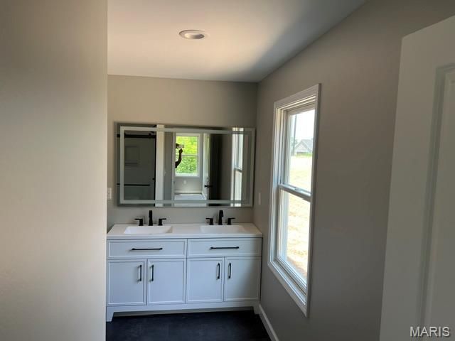 705 McIntosh Court, Hannibal, MO 63401