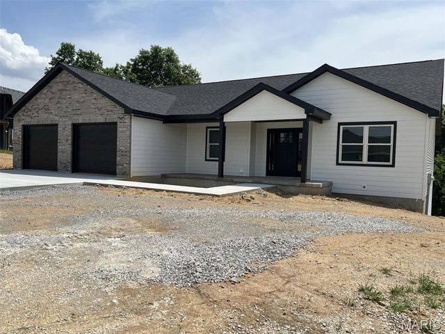 705 McIntosh Court, Hannibal, MO 63401