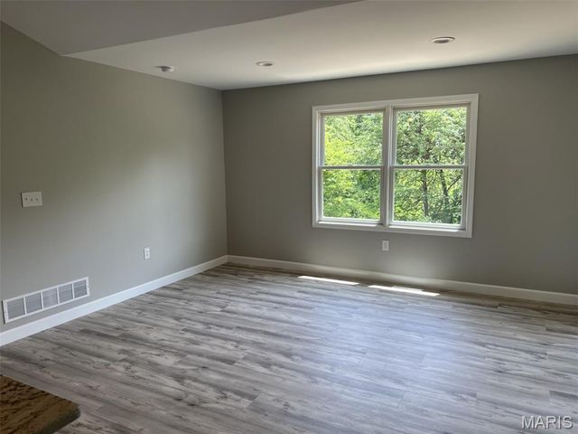 705 McIntosh Court, Hannibal, MO 63401