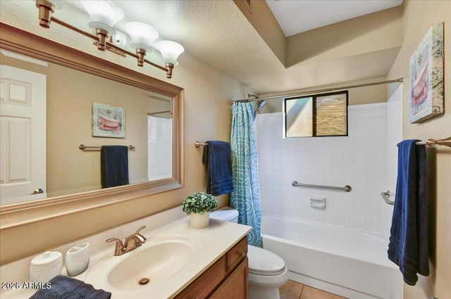 9630 W TONTO Lane, Peoria, AZ 85382