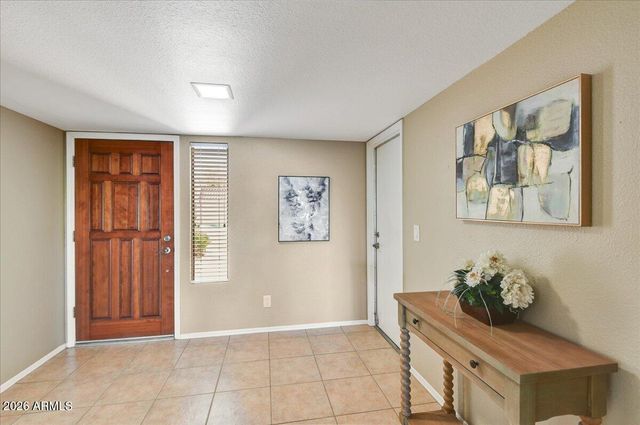 9630 W TONTO Lane, Peoria, AZ 85382