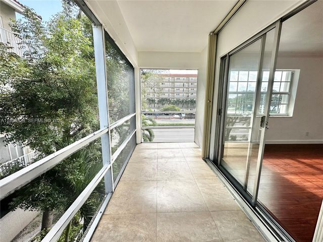 2301 NE 14th St Cswy 306E, Pompano Beach, FL 33062