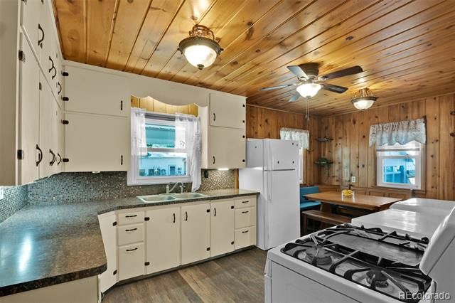 1620 W Boulder Street, Colorado Springs, CO 80904