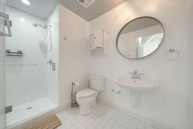 10 S River Drive 1406, Miami, FL 33130
