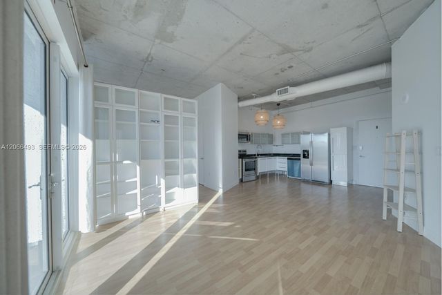 10 S River Drive 1406, Miami, FL 33130