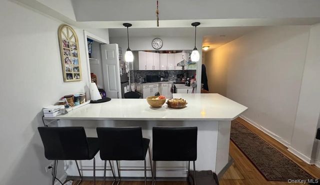 65-39 108 Street E6, Forest Hills, NY 11375