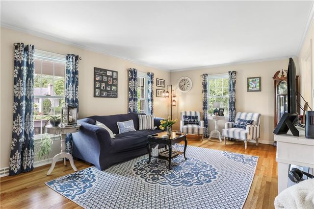 4775 White Oak Circle, Lower Macungie Twp, PA 18049