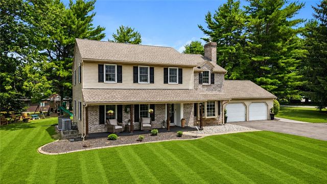4775 White Oak Circle, Lower Macungie Twp, PA 18049