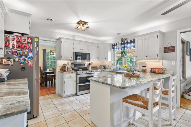 4775 White Oak Circle, Lower Macungie Twp, PA 18049