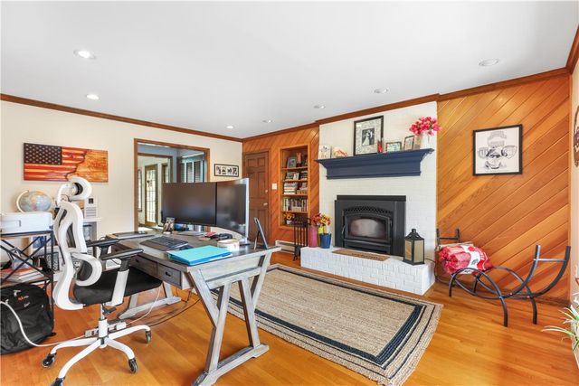 4775 White Oak Circle, Lower Macungie Twp, PA 18049