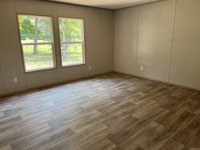 25321 Long Dr, Mabelvale, AR 72103