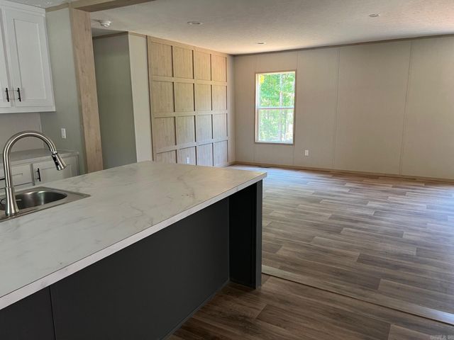 25321 Long Dr, Mabelvale, AR 72103