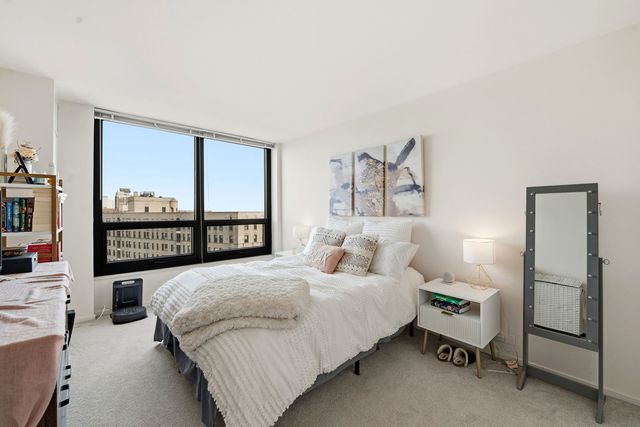 2020 N Lincoln Park W 19C, Chicago, IL 60614