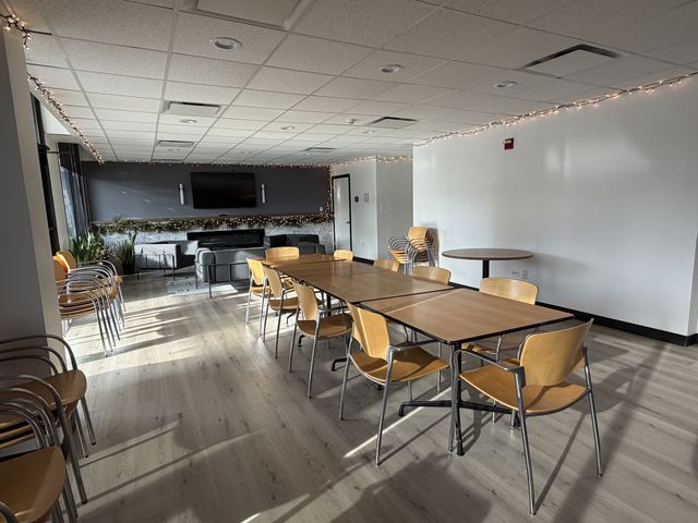 2020 N Lincoln Park W 19C, Chicago, IL 60614